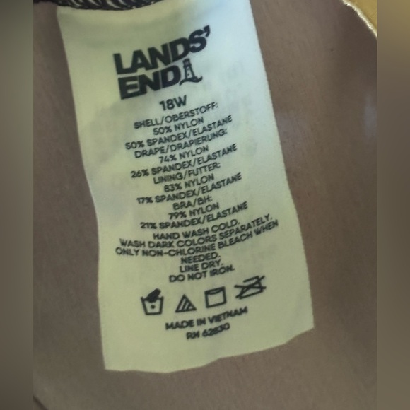 NWOT Lands End Swimsuit Sz 18 Ombre Purple Pink one piece flattering v-neck New - Picture 5 of 16